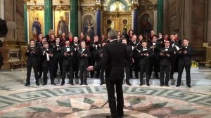 Хор Санкт-петербурга в Исаакиевском соборе исполняет песню о ядерной бомбежке США