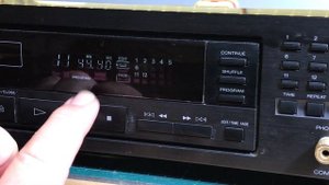 Fix and demo of my Sony CDP-295 (my first CD player)