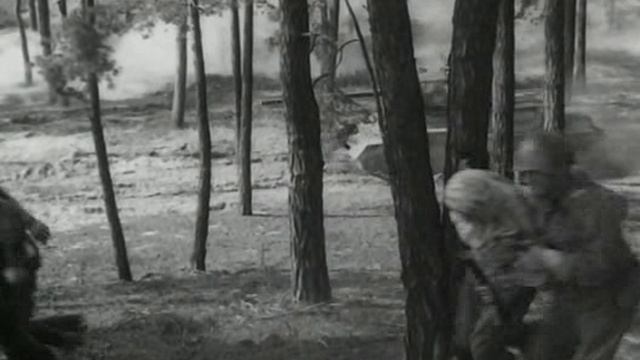 Четыре танкиста и собака. 3 серия - смотреть видео онлайн от «Почтальон ...