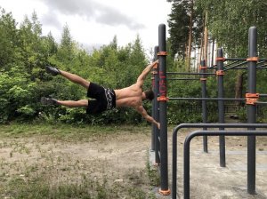 Функциональная тренировка с видом на горы