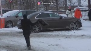 ОТБИТЫЙ ЖЕНИХ ИЗБИЛ ЛОПАТОЙ ЗА ПОДСТАВНОЕ СВИДАНИЕ / ЧЕРНОВ / ПРАНК