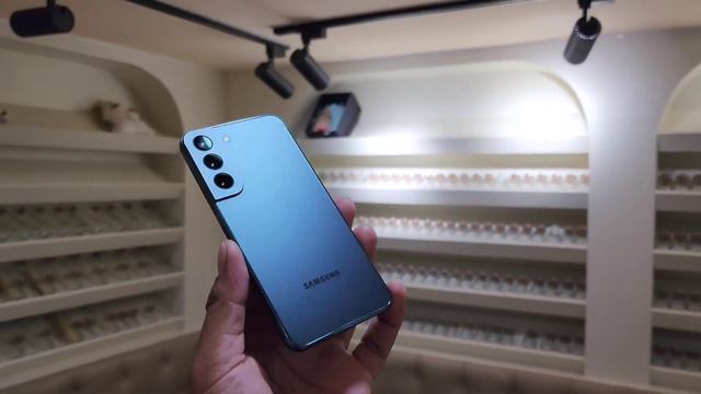 Sumsung Galaxy S22 5G Sim 2 SD 8 Gen 1 5G Phone Charger Case Screen Price Only 4xx$ смотреть онлайн