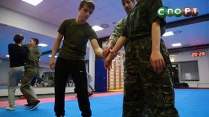 Это рукопашный бой, детка! Основные приемы самообороны