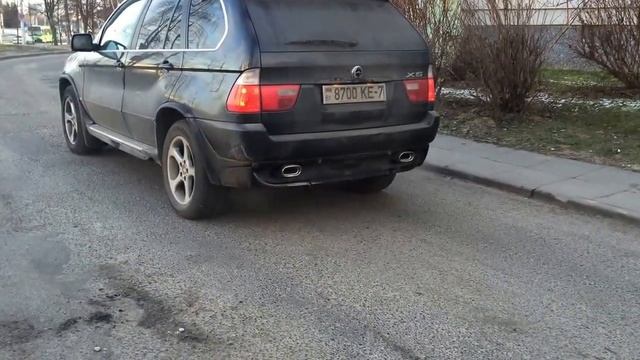 Тихий и комфортный прямоток BMW X5 4.4i средний глушитель Magnaflow + резонаторы Гельмгольца смотреть онлайн