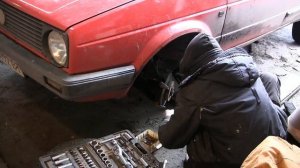 Гольф 2 меняем передние тормозные диски