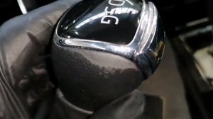 Замена рукоятки рычага КПП DSG на Skoda Superb 3.