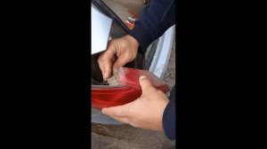 Заміна лампочок стопів габаритів задньго ходу шкода фабія 2010 року #Skoda #Fabia