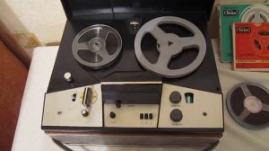 Катушечный магнитофон "Астра-4", 1972 г. СССР. Reel tape recorder "Astra-4" 1972. USSR