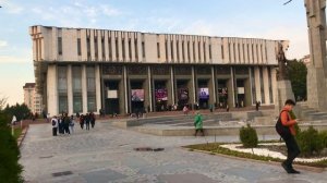 Прогулка по городу Бишкек/Филармония?