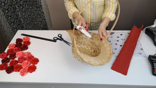 МАСТЕР-КЛАСС "Корзина с розами ИЗ ЛЕНТ"//DIY//Handmade//Olga Kir