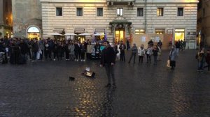 Опера на улице: Сердце красавицы склонно к измене...