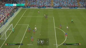 Pro Evolution Soccer 2018 игра в защите