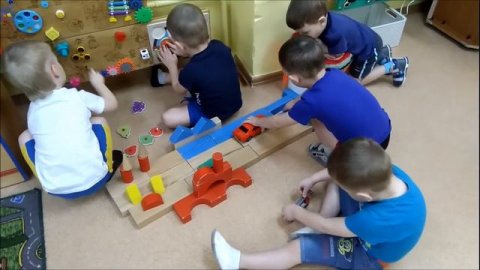 Режиссерская игра