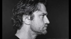 Gerard Butler.Там нет меня.