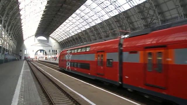 "Возвращение Double-decker" Отправление ЭШ2-010 с Киевского вокзала смотреть онлайн