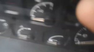 Как снять приборную панель и поменять лампочки в рено 19