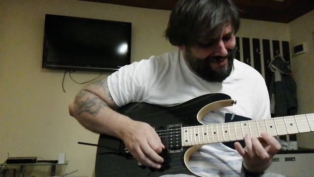 Ibanez rg370ahmz-swk with Marshall Code 25 смотреть онлайн