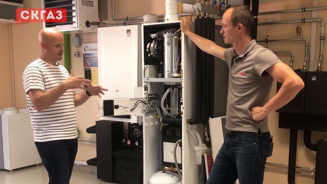 Неожиданное решение в отоплении частного дома. Солнечный коллектор + конденсационный котёл смотреть онлайн