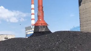ТЭЦ - беспылевая подача угля на открытую площадку.