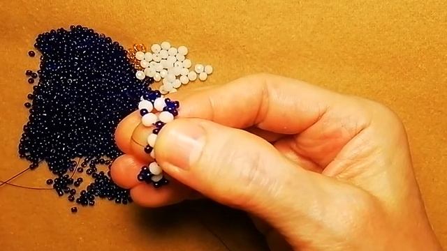 #Howtomakejewellery #Сережки из бисера "Бело-синие ромбы"  (новинка)