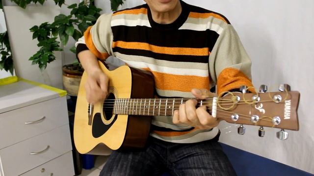 Красивая авторская песня под гитару: "Школьные Года" (♀)  Автор:  Цай А.
