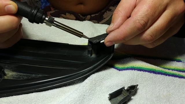 Пайка/ремонт пластиковых держателей, своими руками, Prado 150 смотреть онлайн