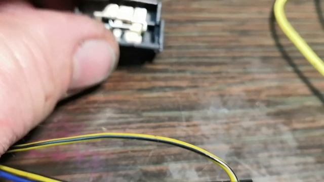 Сharger. Зарядное или блок питания из кнопки шуруповерта смотреть онлайн