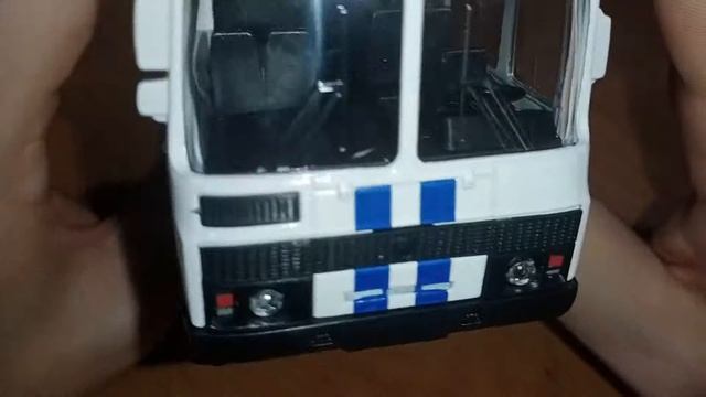 Паз 32053. Игрушечная модель. Полиция.mp4 смотреть онлайн