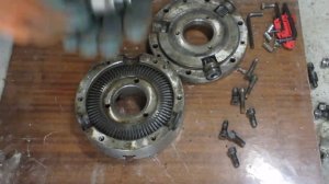 Токарный станок 1К62 -  3-х кулачковый патрон 250 мм, разборка, сборка.