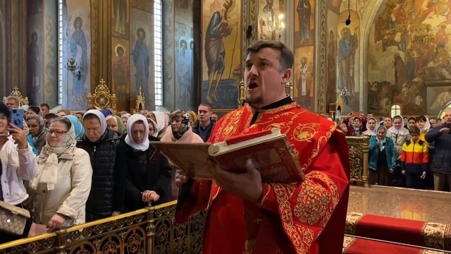 Божественная литургия в день памяти прмч. Макария Овручского в Черкасской епархии смотреть онлайн