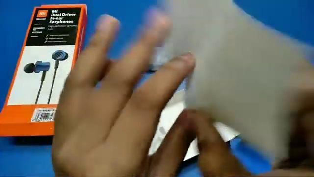 Mi dual driver headphone unboxing and review in Hindi || Best headphone under 800 rs || mi earphone смотреть онлайн