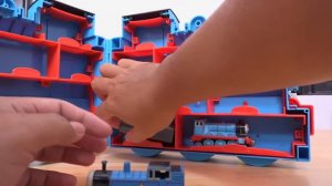 Thomas & Friends toys come out of the box Tomy fanclub