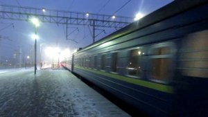 Электровоз ЧС7 с поездом№073А Москва-Львов станция Внуково 9.12.2017