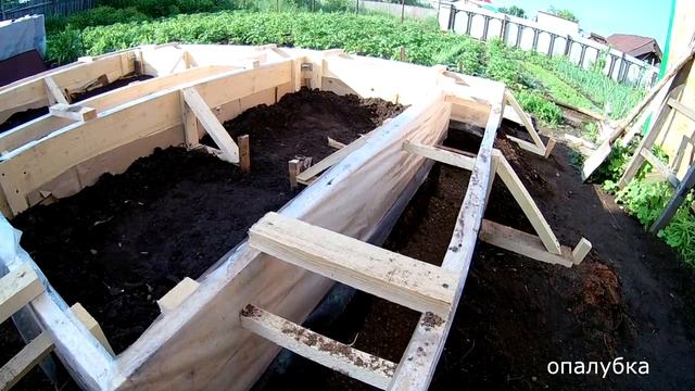 Маленькая баня из бруса своими руками / Опалубка и фундамент