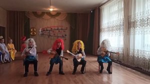 Танец-песня "Ах, мамочка"