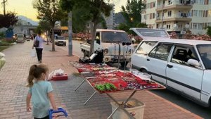 ТУРЕЦКИЙ ВЕЧЕРНИЙ БАЗАР, ВСЁ ДОРОЖЕ ЧЕМ ДНЕМ, ЖАРКО ДАЖЕ НОЧЬЮ / АРИНА БЕЛАЯ