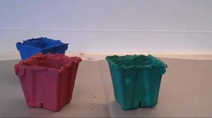 Поделка "Мусорные баки" для игры с детьми в сортировку мусора.