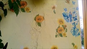 По запросу Ольги Фео Мой балкон, имитация кирпичной кладки и мои цветы.