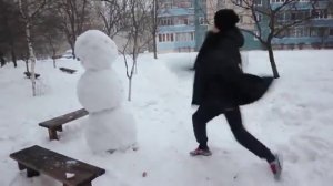 Как от******* снеговика