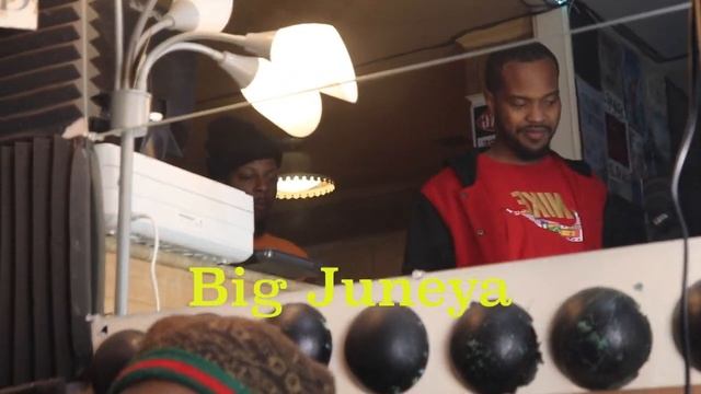 Big Jr. A.K.A. MailMan Interview From The Island смотреть онлайн