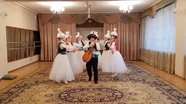 «Камажа» – казахский танец смотреть онлайн