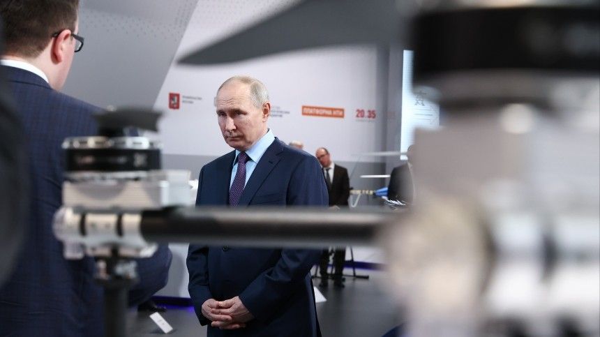 Путин оценил перспективы развития отрасли беспилотников в России