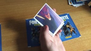открываем наклейки PANINI FORTNITE блистер 6 пакетов
