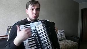 учимся играть на аккордеоне технически( гаммы и арпеджио) и технические характеристики аккордеона