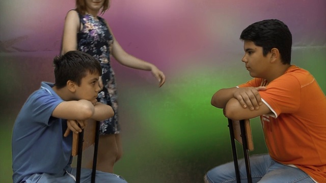 кто первый улыбнется , тот проиграл 5 выпуск смотреть онлайн