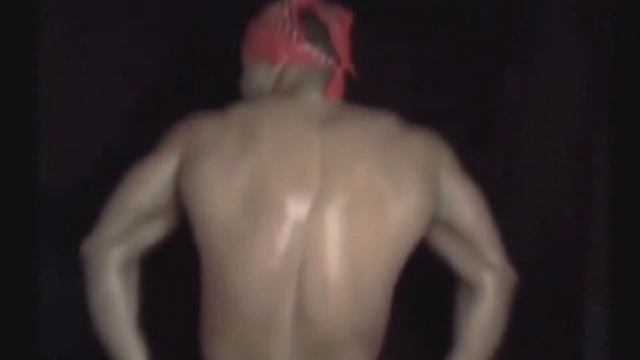 Редкостный гаденыш Рикардо Милос вступил в гейское содружество! Давайте накидаем лютому? смотреть онлайн