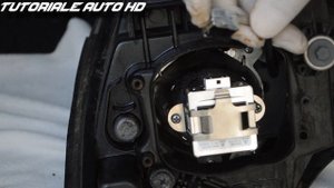 Hyundai Veracruz ix55 Xenon Bulb Replacement