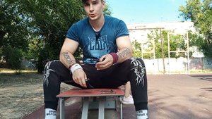 КАК ГНУТЬ ГВОЗДИ???