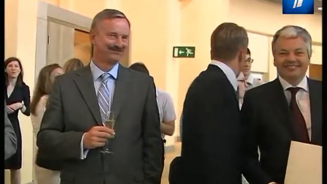 Сийм Каллас готов стать премьером смотреть онлайн