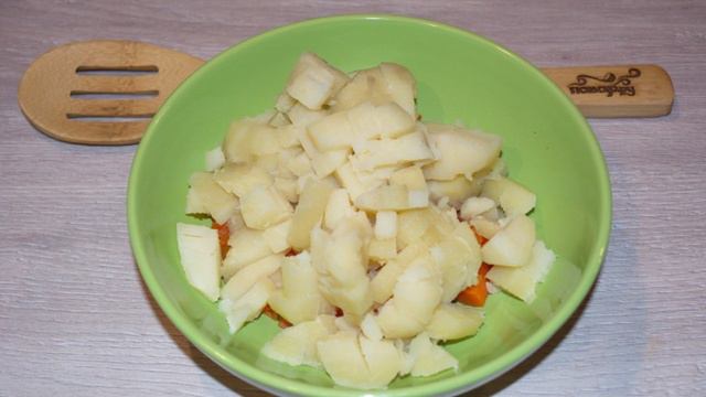 Салат Уральские самоцветы